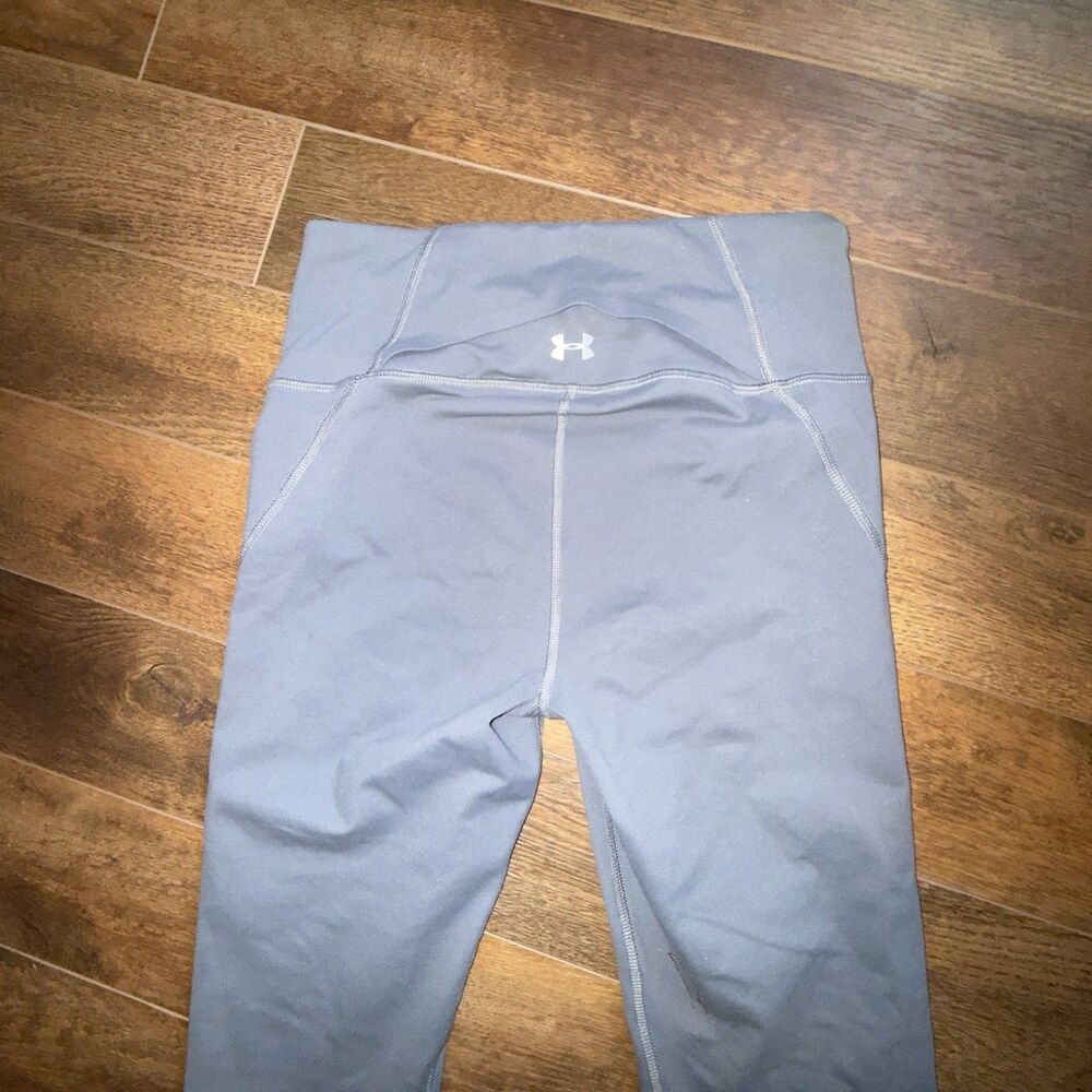 Under Armour Women’s Size Small Fitted Leggings Grey Compression
